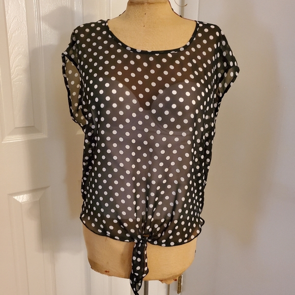 ❤Timing sheer black & white top size M EUC - Picture 6 of 8